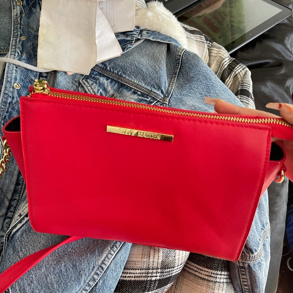 Steve Madden crossbody bag